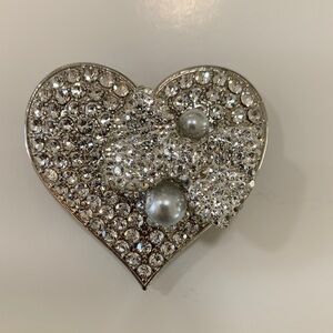 Magnetic brooch, one of a kind.